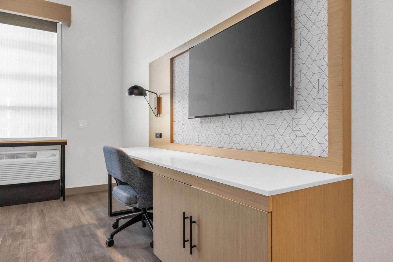 La Quinta Inn & Suites By Wyndham San Jose Airport-Downtown Zewnętrze zdjęcie